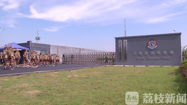 江蘇南京：感受“特警力量” 探秘現(xiàn)實(shí)中兩支反恐精英部隊(duì)(組圖)