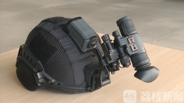 江蘇南京：感受“特警力量” 探秘現(xiàn)實(shí)中兩支反恐精英部隊(duì)(組圖)